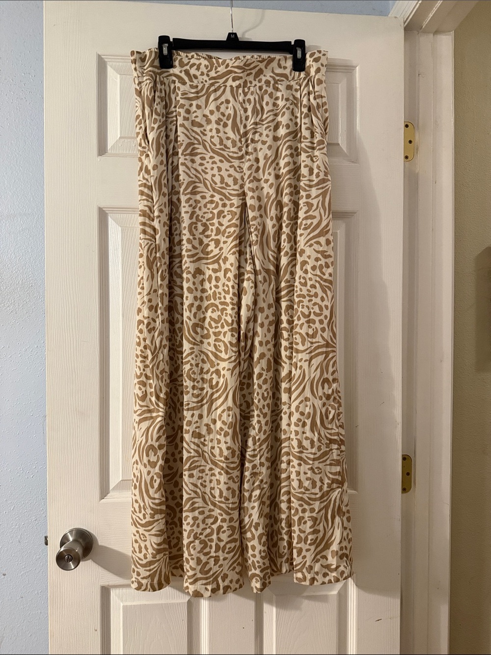 Cupio Cream & Tan Animal-Print Wide Leg Pants